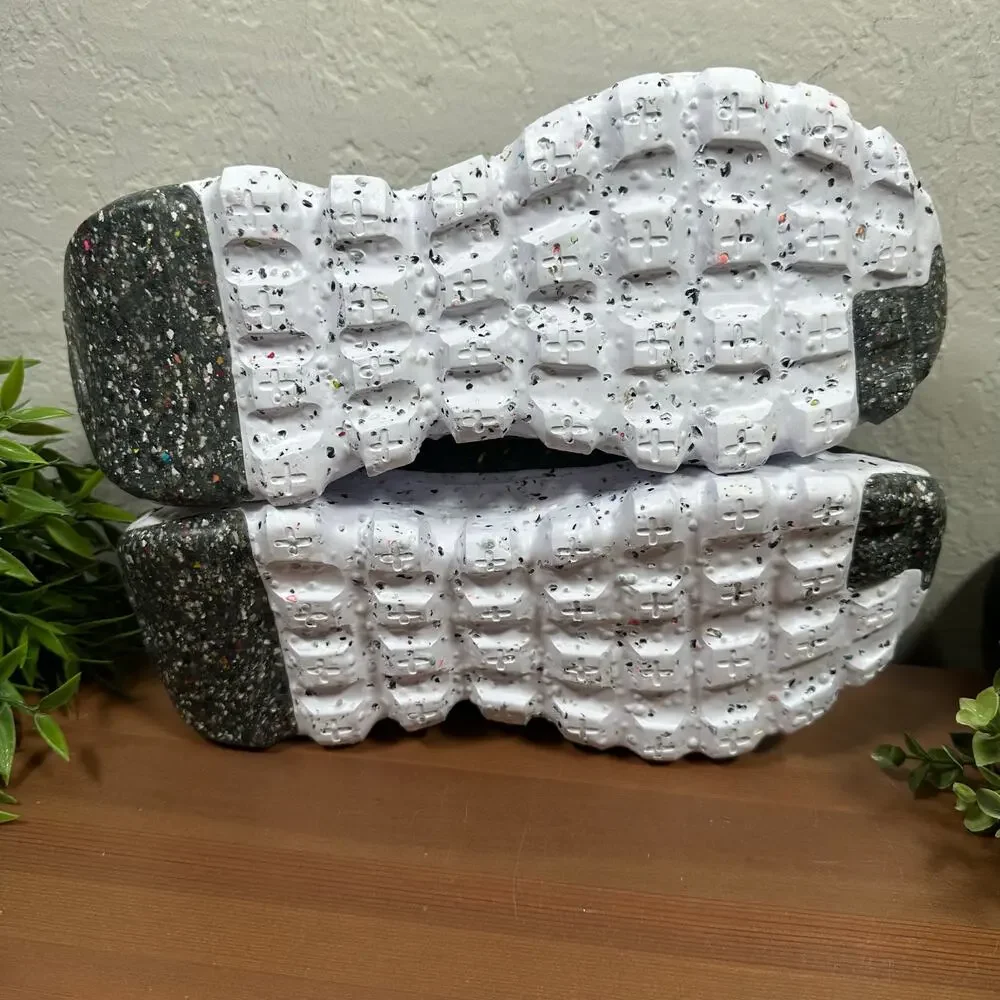 Nike space hippie